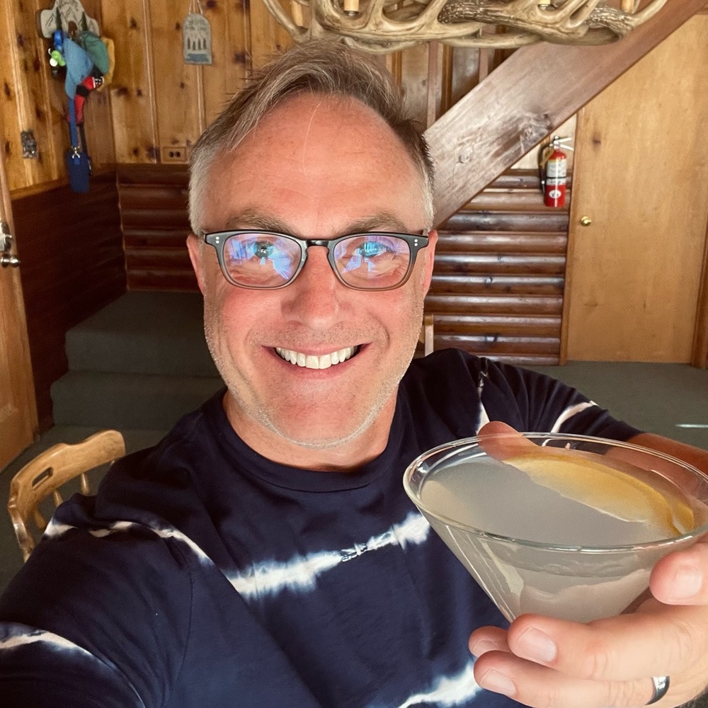 Meet your Posher, TJ